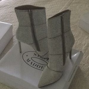 Steve Winona Rhinestone mid -calf Bootie, size 11